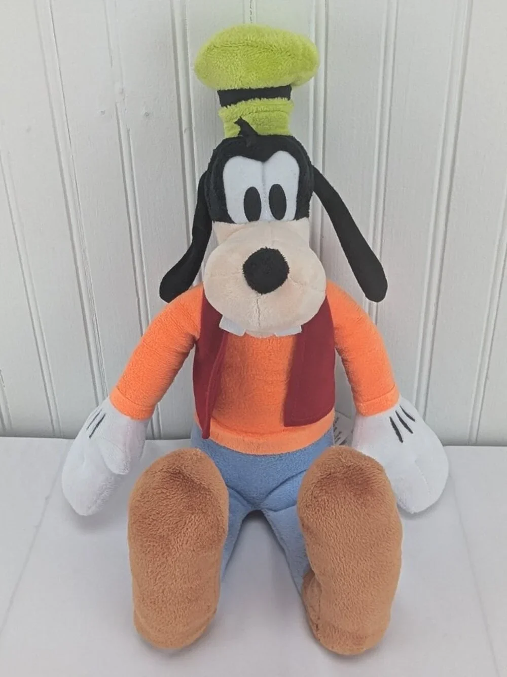 Disney Goofy Plush 18